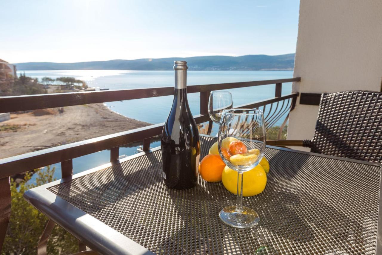 스타리그라드 파클레니차 Pansion Croatia B&B 외부 사진