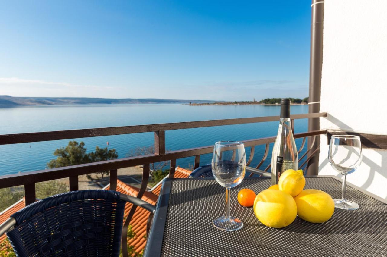 스타리그라드 파클레니차 Pansion Croatia B&B 외부 사진