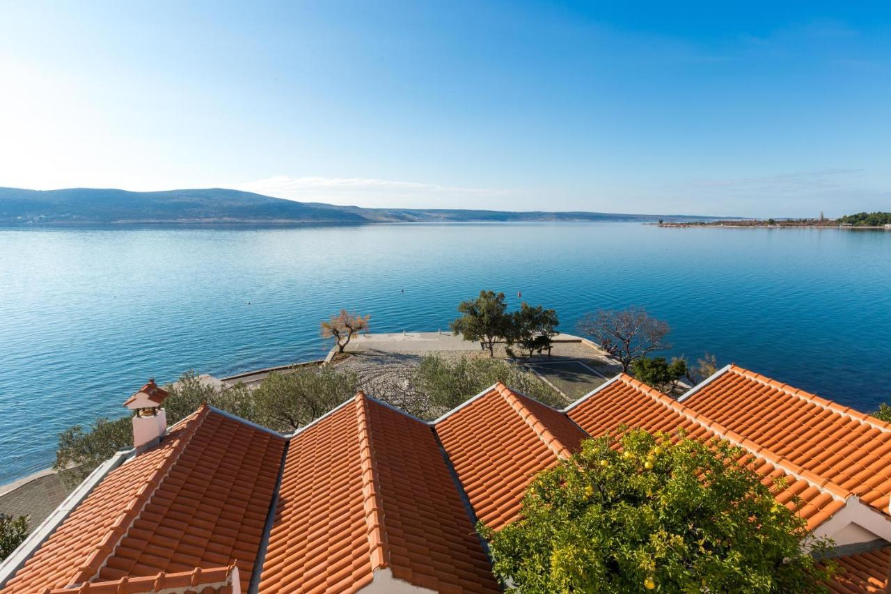 스타리그라드 파클레니차 Pansion Croatia B&B 외부 사진